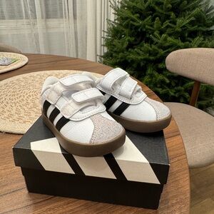 adidas Sambas Velcro